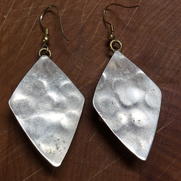 Artisan Handmade brass metal Yellow stone earrings - Picture 3 of 3